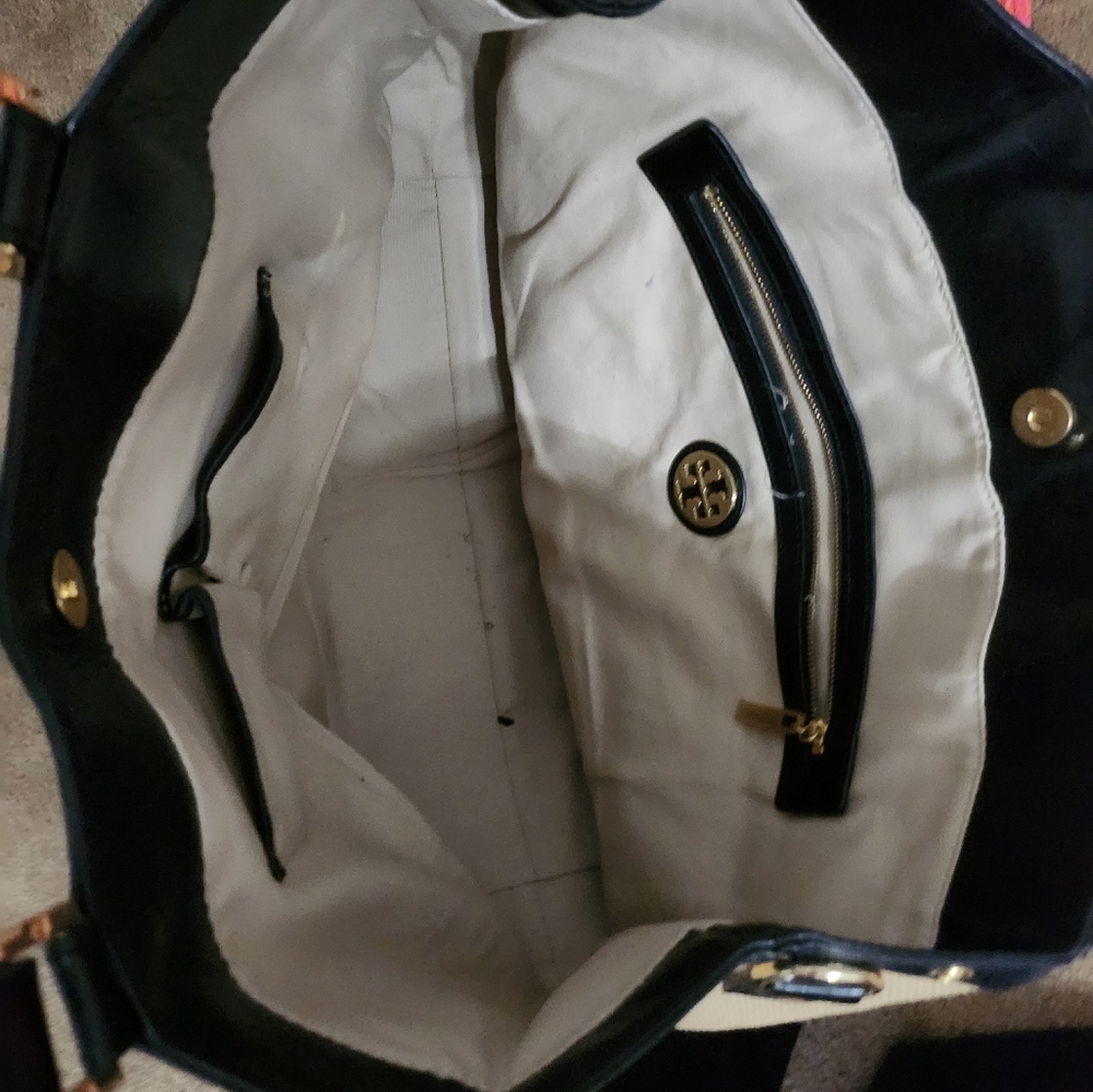 Tory Burch handbag - Picture 3 of 3